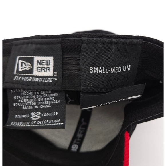 Cincinnati Reds New Era 39Thirty Fitted Size S/M Big C Logo Hat Red Black Cap - Picture 8 of 8